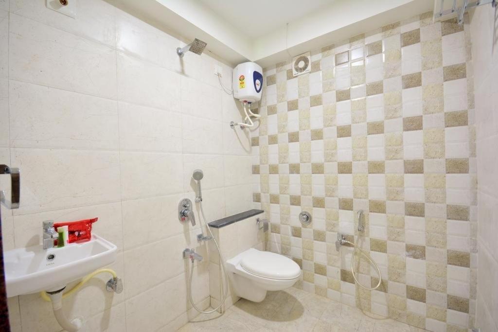 Hotel Sigma Inn Ahmadabad Zewnętrze zdjęcie